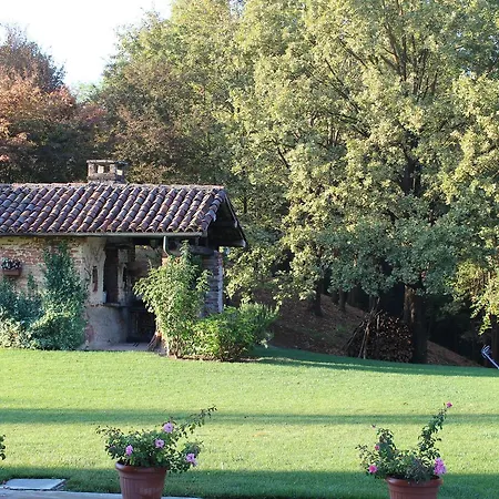 Cascina Sant'emiliana Alojamento de Acomodação e Pequeno-almoço *