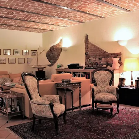 Cascina Sant'emiliana Alojamento de Acomodação e Pequeno-almoço *